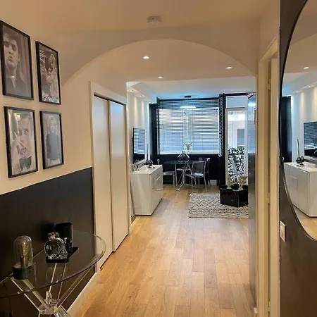 Apartment Luxueux Pres Du Martinez - 4p